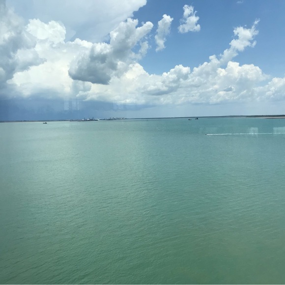 Meet your Posher, Zacqueline - Picture 5 of 15